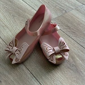 Sz 12 little girl NWOT Melissa’s